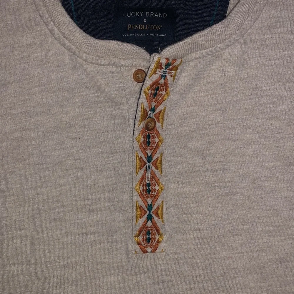 Lucky Brand x Pendleton Mens Vintage Embroidered Henley Shirt - Picture 2 of 5